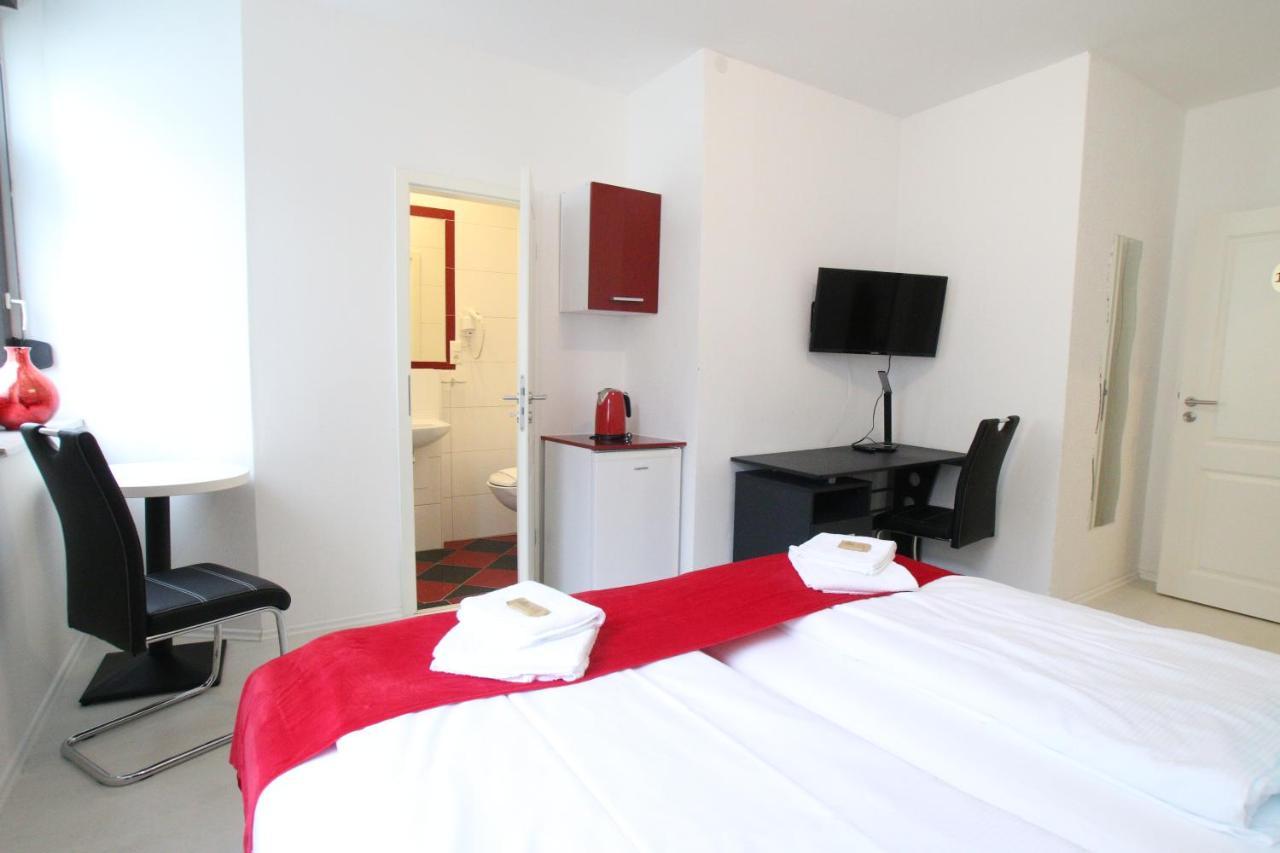 Gaestehaus Kronenstrasse Schwetzingen Zewnętrze zdjęcie